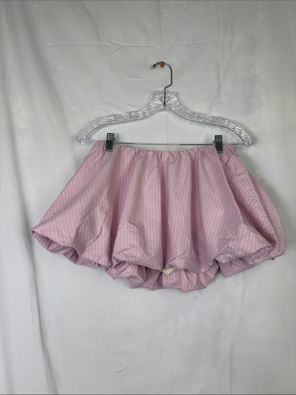 Kimchi Blue Urban Outfitters Pink Mini Bubble Skirt with Cream Waistband NWT